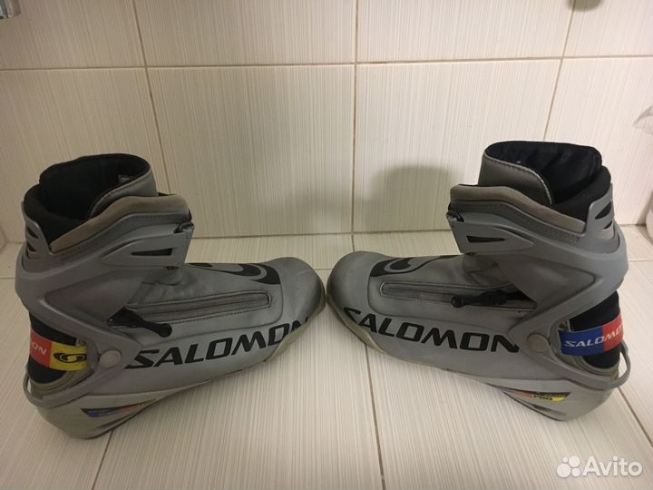 Лыжные ботинки Salomon коньковые + крепления Pilot