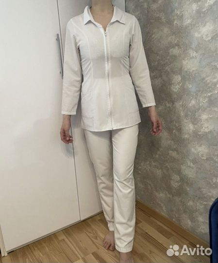 Медицинская блуза