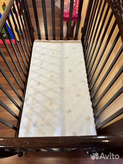 Кровать детская Гандылян Моника на колесах