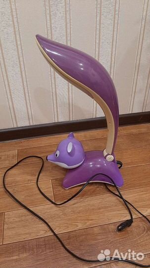 Детская настольная лампа 