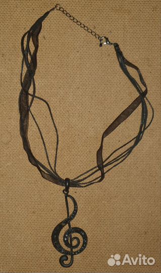 Подвески музыкальные : гитара, скрипичный ключ