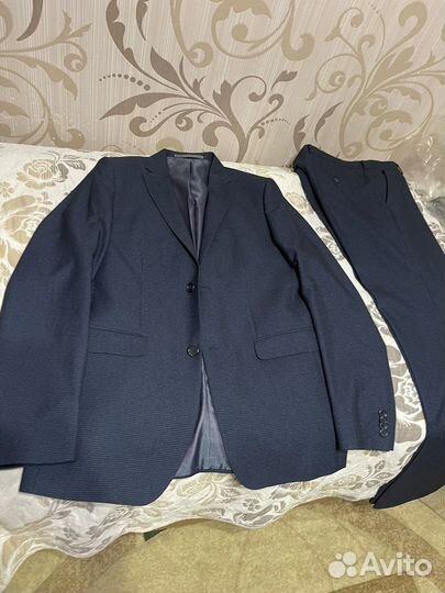 Костюм мужской
