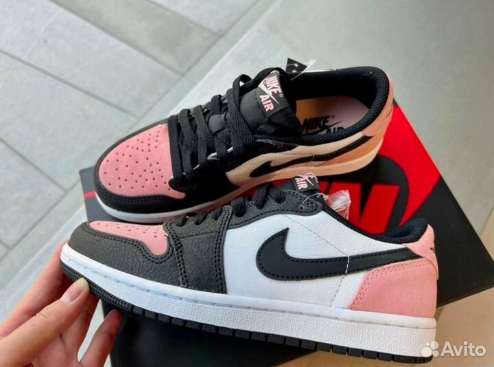 Кроссовки nike женские