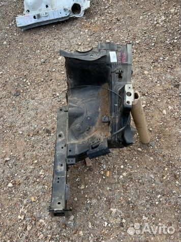 Четверть передняя левая Hyundai Santa Fe 4 TM