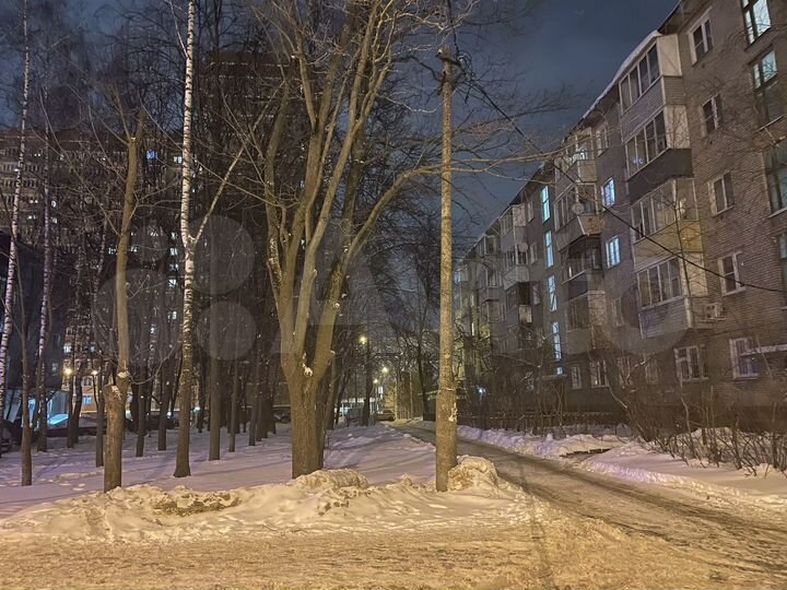 2-к. квартира, 46,3 м², 2/5 эт.