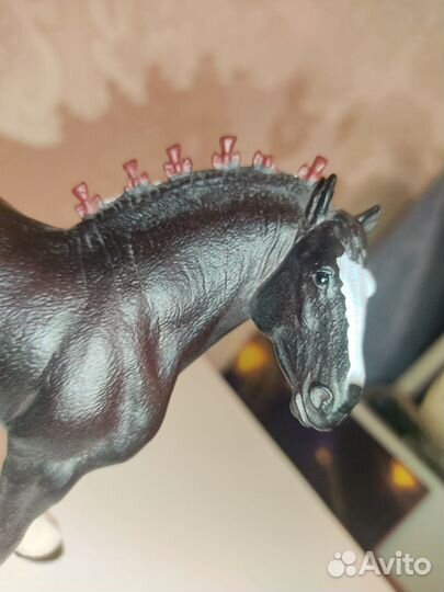 Фигурки животных mojo