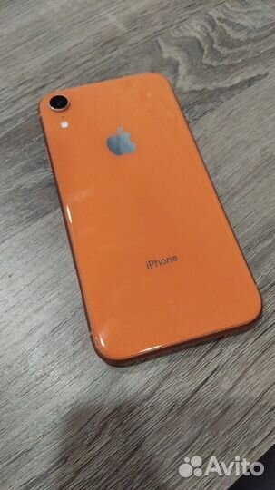 iPhone Xr, 64 ГБ