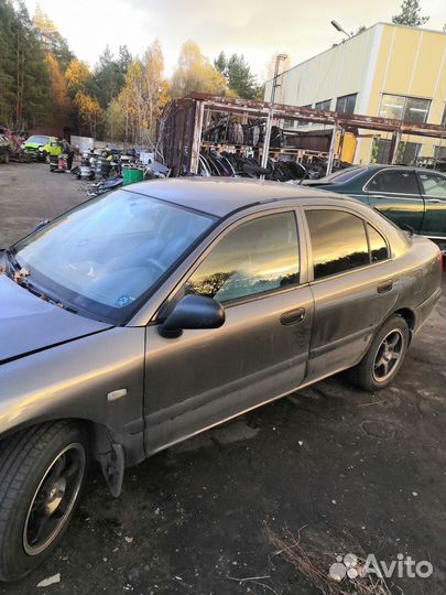 Mitsubishi Carisma 2003 г.в (разбор)