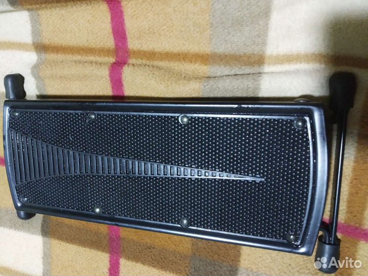 Подставка под ногу для игры на гитаре