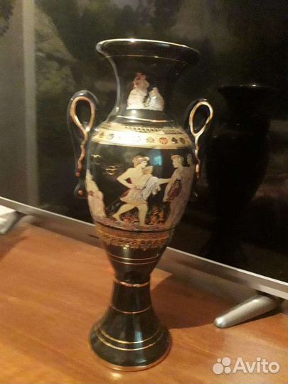 Ваза греческая