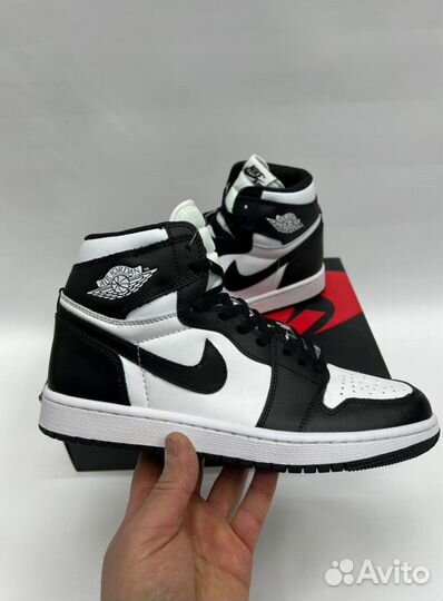 Кроссовки Nike Air Jordan 1 Black & White Люкс