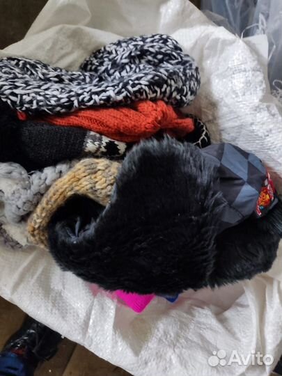 Шапки и шарфы