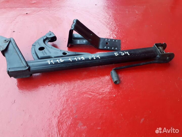 Бмв 5 Е34 Домкрат Механический для поднятия Машины