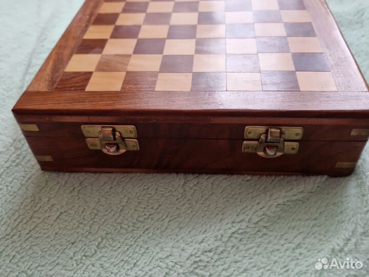 Шахматы, домино, покер