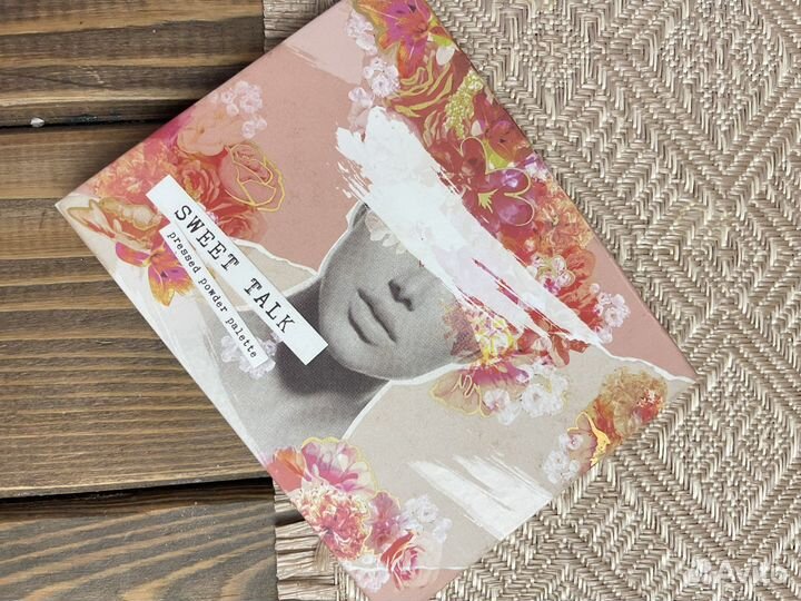 Палитка теней Colour Pop