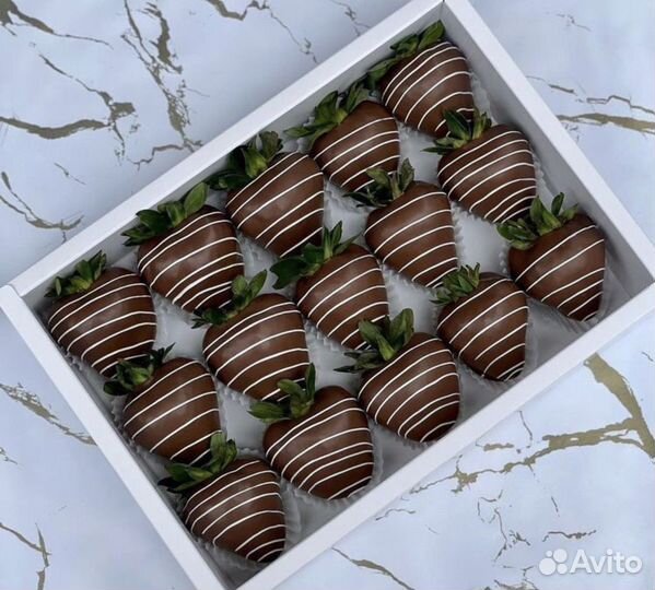 Клубничка в шоколаде