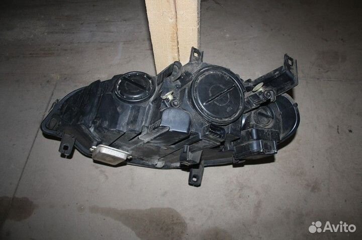 Фара правая BMW X6 E71 2008