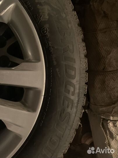 Bridgestone Blizzak Ice 205/55 R16