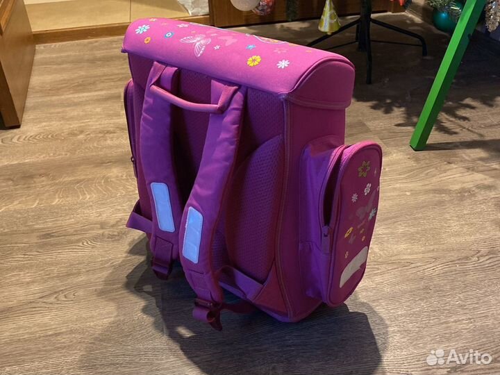 Рюкзак школьный почти новый