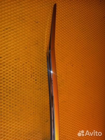 Накладка крышки багажника Mazda 6