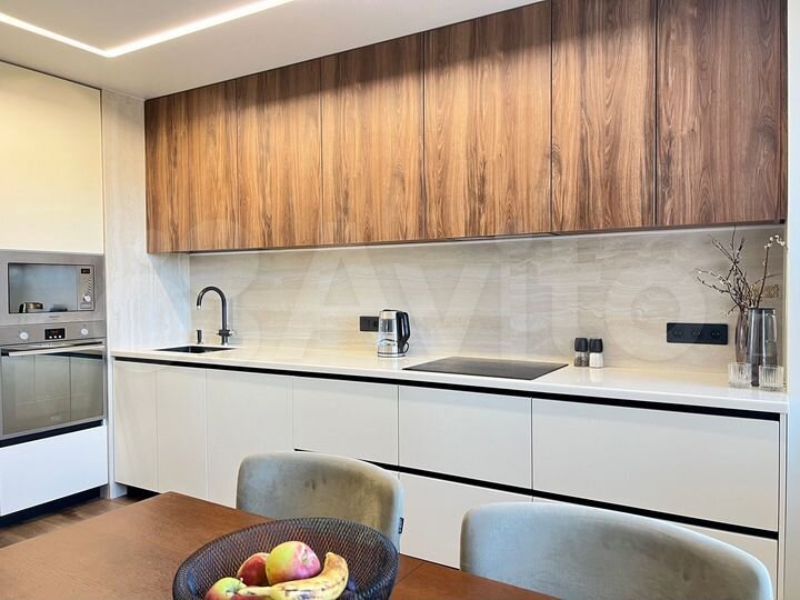 3-к. квартира, 88 м², 11/23 эт.