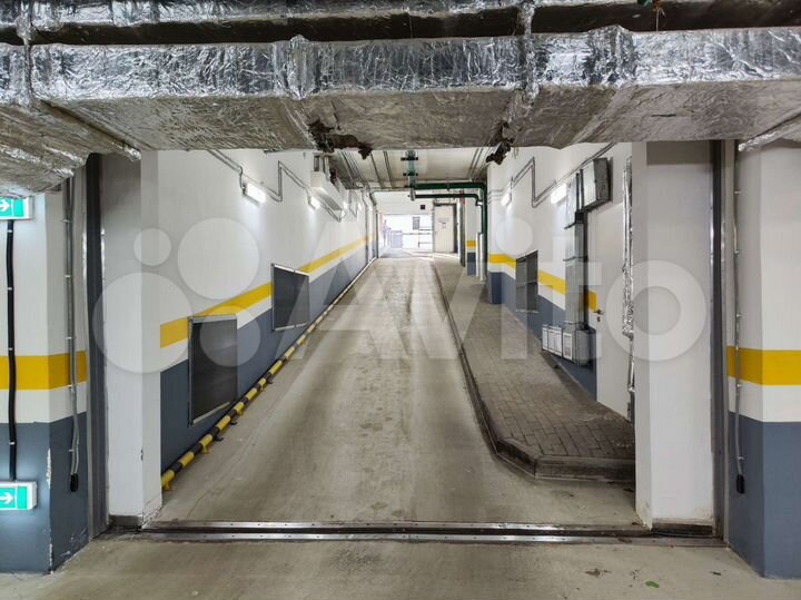 Машиноместо, 13 м²