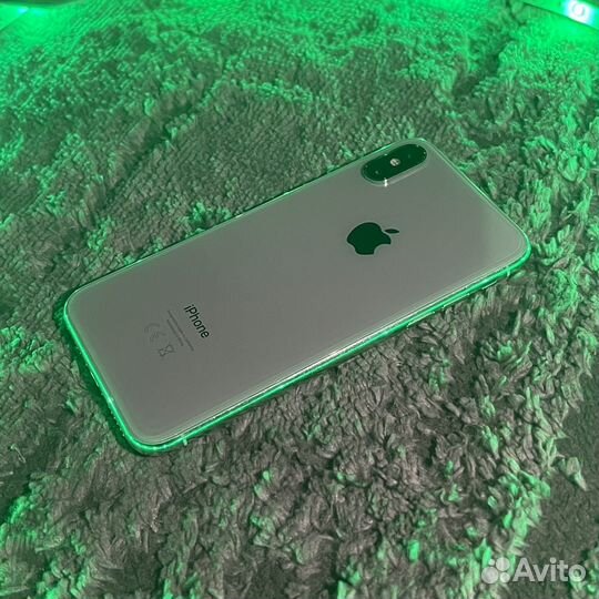 Телефон iPhone X 256gb