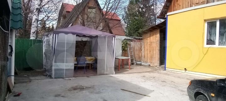 Дом 50 м² на участке 5 сот.