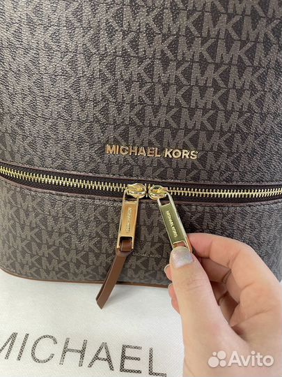 Рюкзак Michael Kors кофейный