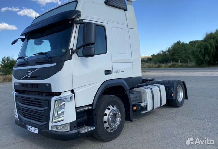 В разборке грузовик Volvo, FM с 2013