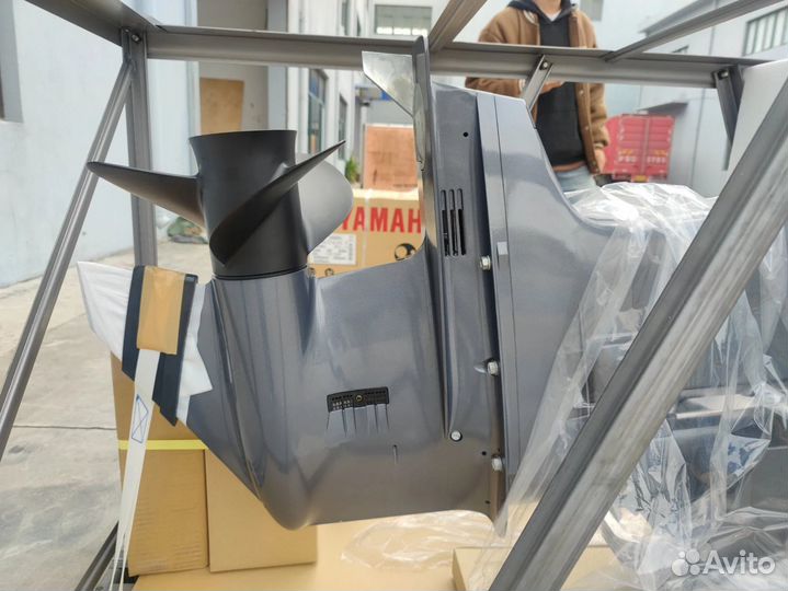 Новый лодочный мотор Yamaha 200aetx / L200aetx