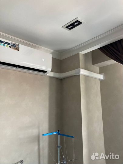 Промышленный альпинист, установка Сплит-системы