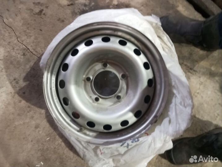 Продам диски