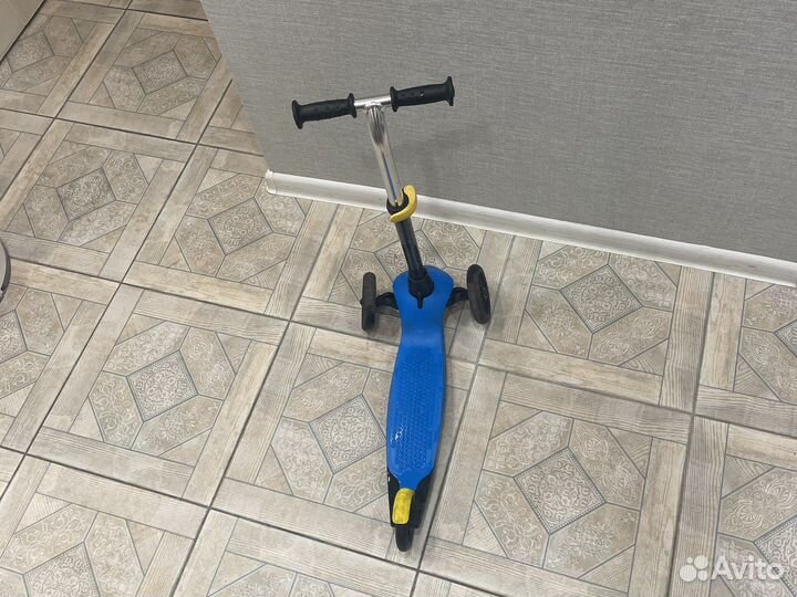 Самокат детский 4-6 лет