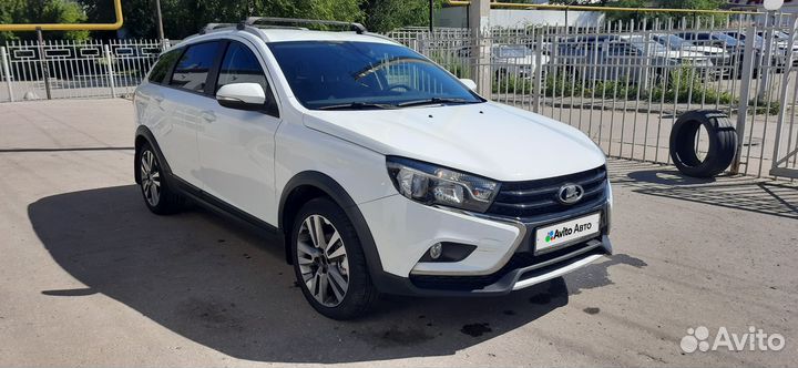 LADA Vesta Cross 1.6 CVT, 2020, 61 000 км