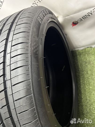 Galaxia BW668 245/45 R20 103V