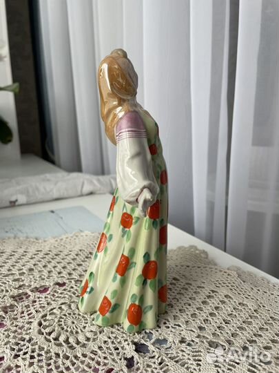 Статуэтка Плясунья (Дулево)