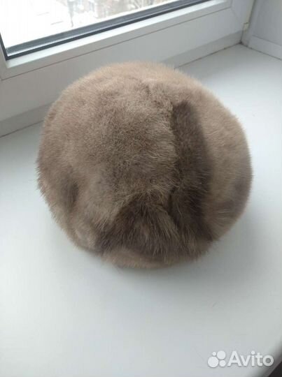 Меховые шапки