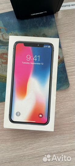 iPhone X, 64 ГБ