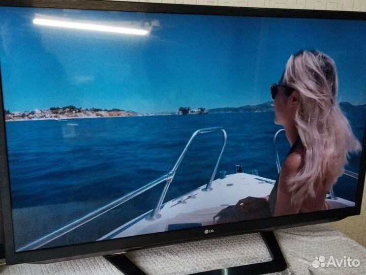 Телевизор LG 47 дюймов