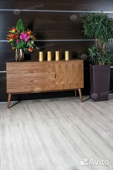 Водостойкий ламинат со склада