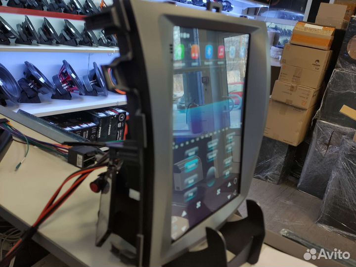 Toyota Corolla tesla android магнитола новая 1+16