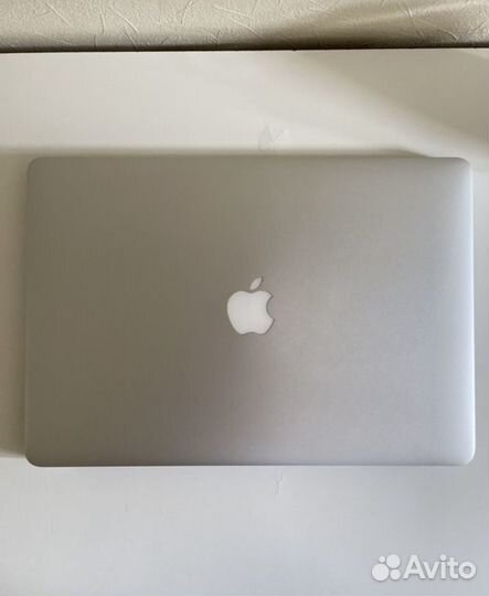 Macbook pro 15 retina 2015