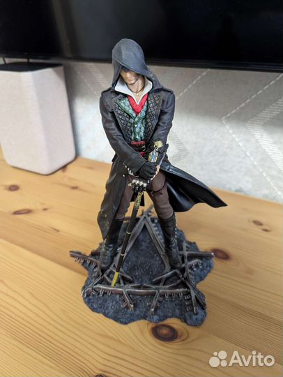 Assassins creed фигурка