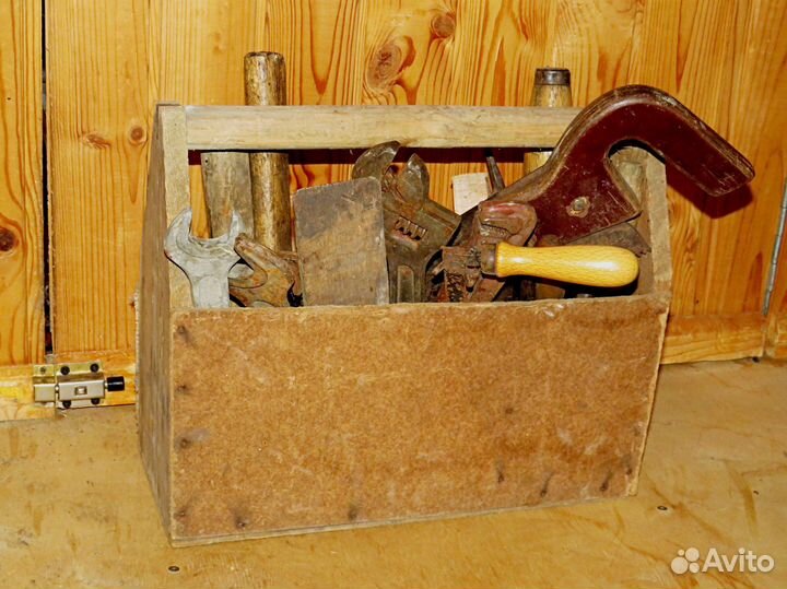 Винтажный ящик с инструментами СССР