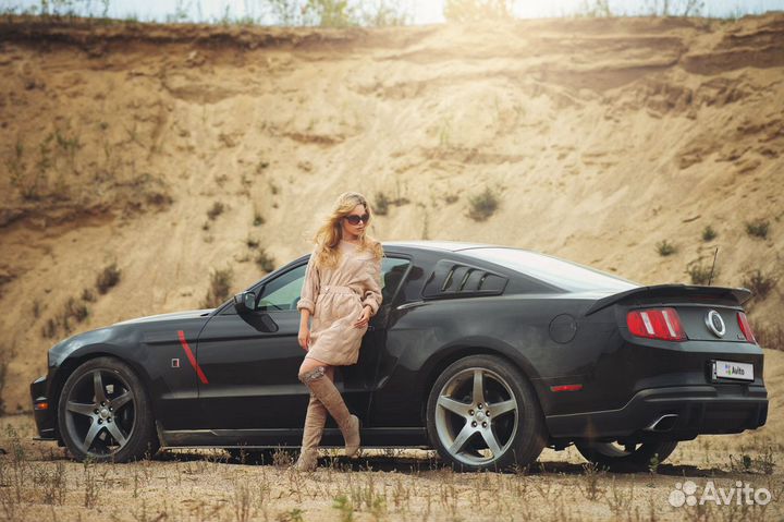 Ford Mustang 5.0 МТ, 2011, 25 000 км