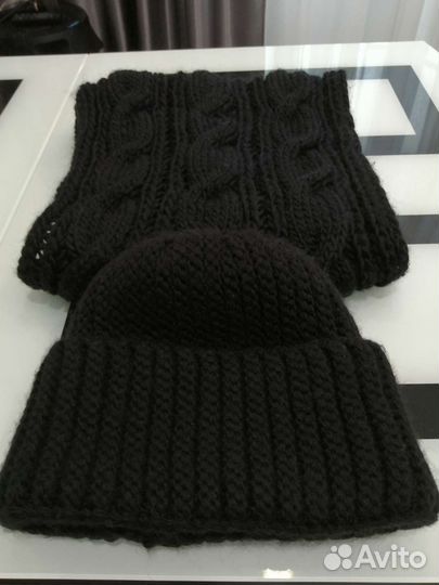 Комплект шапка и снуд