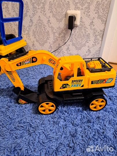 Экскаватор для детей