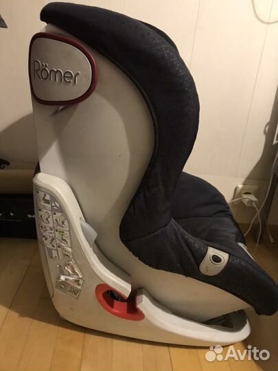 Автомобильное кресло roomer