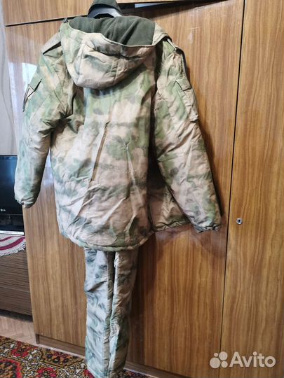 Защитный костюм